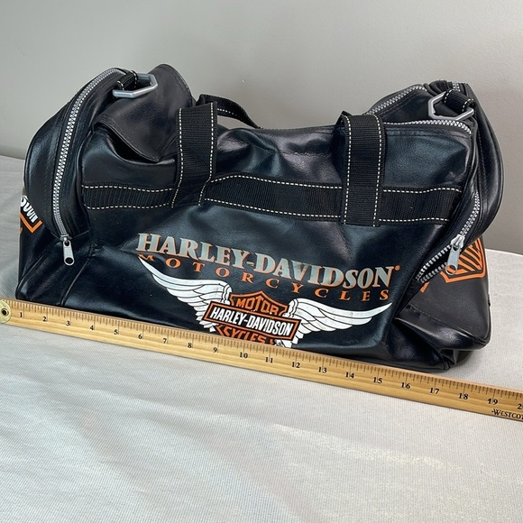 Harley-Davidson Black and Orange Duffel Bag with Iconic Logo Vegan Leather Zip - Picture 12 of 16